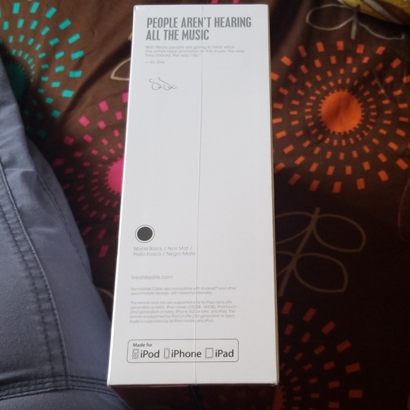 Beats EP Headphones - Picture 2 of 2